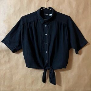 Urban Outfitters | BDG Linen Jena Tie-Front Blouse Button Crop Top Black Size XS